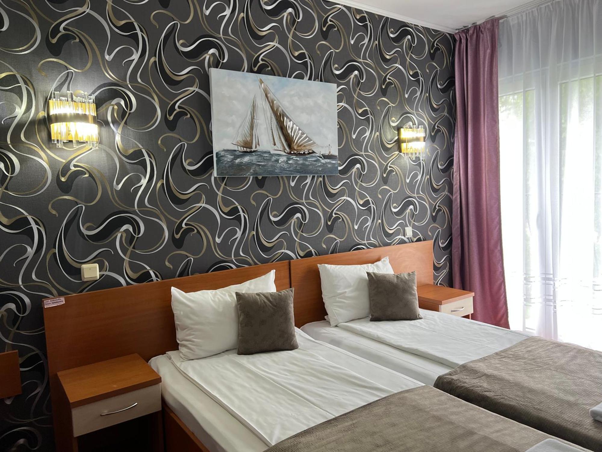 Violeta Hotel Jupiter